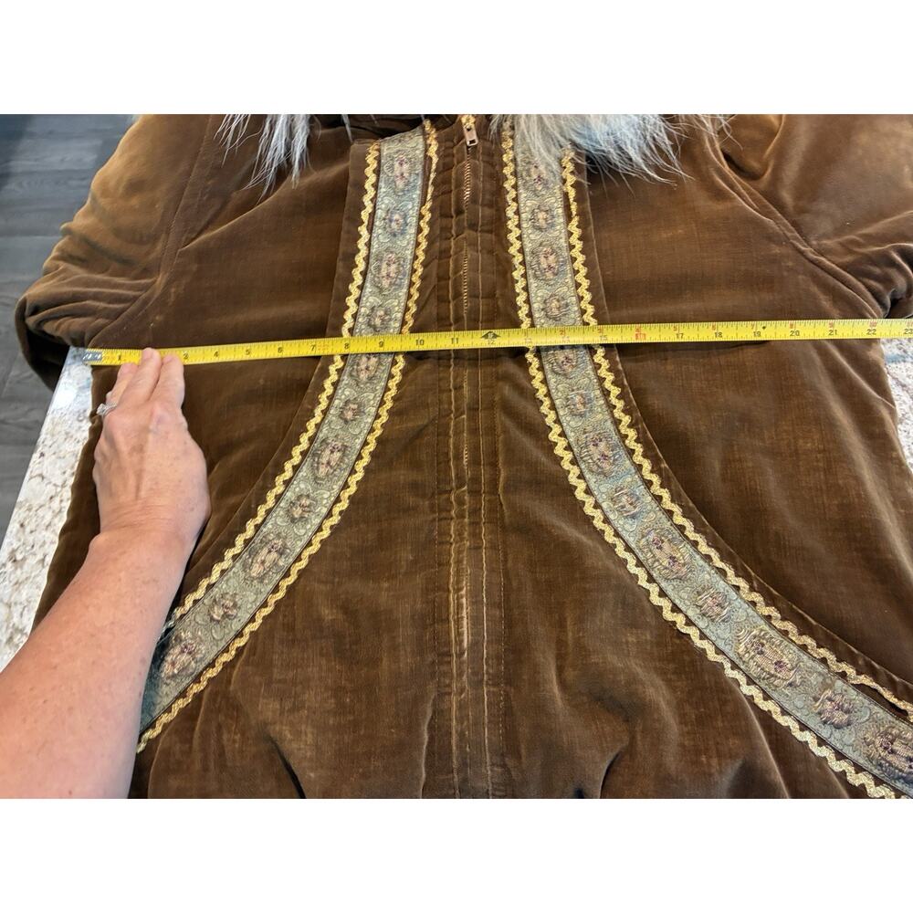 RARE!! Laura Wright Alaskan Parky Winter Coat Brown Velvet Wolf Trim Size M**** - Picture 9 of 16